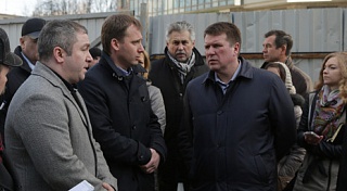 Несанкционированные свалки в Полюстрово уберут за счет строительных компаний
